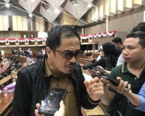 Kirim Surat Terbuka Untuk Presiden! Usul Marthinus dalam Rapat Paripurna