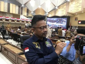 DPRD Katim Sampaikan Pesan Warga Desa Salo Cella, Mereka Minta Perbaikan Jalan Dilanjut