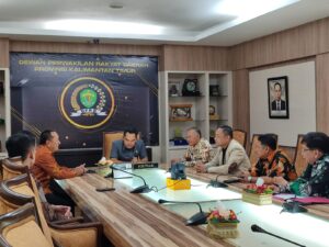 Bangun Sinergitas, Kajati Sambangi DPRD Kaltim