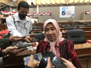 Perjuangkan Masyarakat Desa, Ely Hartati Rasyid Dorong Pemprov untuk Menambahkan Anggaran untuk BUMDes