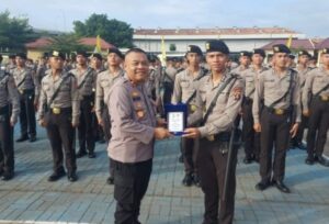 Upacara Pelepasan Siswa Latja, Kompol Made Anwara Berpesan Agar Siswa Terus Belajar dan Berlatih