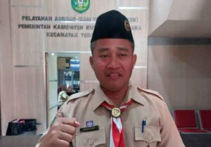 Camat Tenggarong Bantu Keluarga Terlantar dengan Anak Berinfeksi Wajah