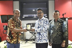 Praktisi Hukum FH Unmul dan ALHI Sambangi DPRD Kaltim