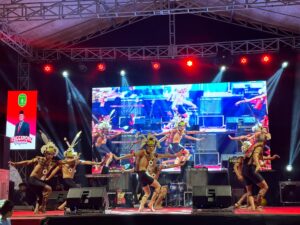 Festival Tenggarong Vaganza 2023 Saksikan Tari Dayak Jihi Pambelum dari WBP Lapas Tenggarong