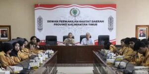Sampaikan Kuliah Umum, Seno Ajak Mahasiswa Terlibat Politik Secara Cerdas