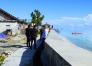 DPRD Kaltim Menjaga Pesisir, Meninjau Benteng Abrasi di Ujung Berau