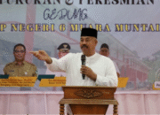 Bupati Kukar Resmikan Fasilitas Pendidikan dan Kesehatan di Dua Kecamatan